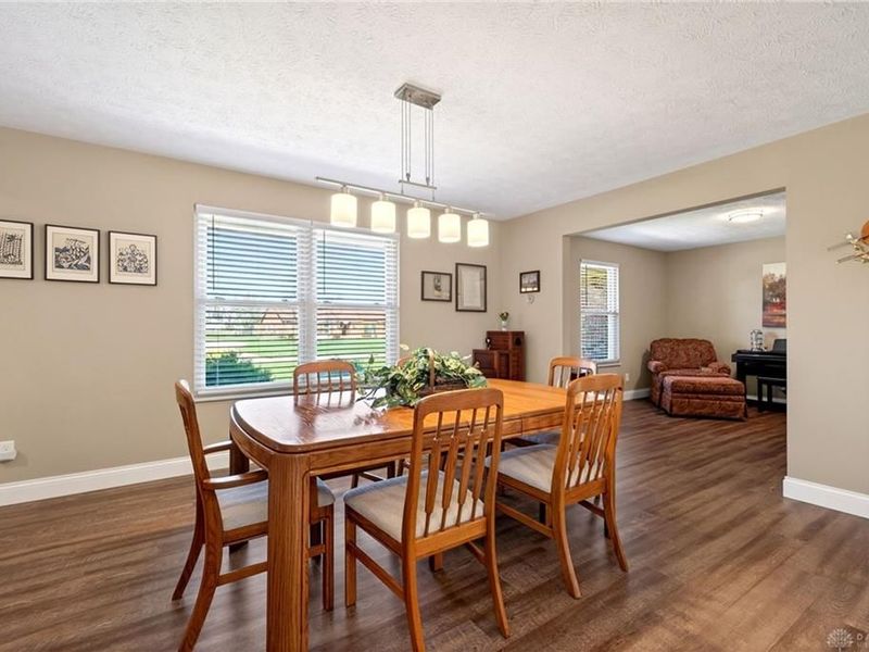 3665 Meadowcourt Drive, Beavercreek, OH 45431 Photo 7