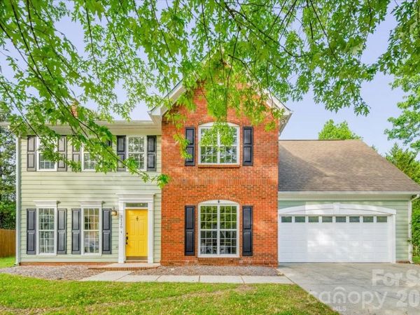3120 Terra Glen Court , Matthews, NC 28105