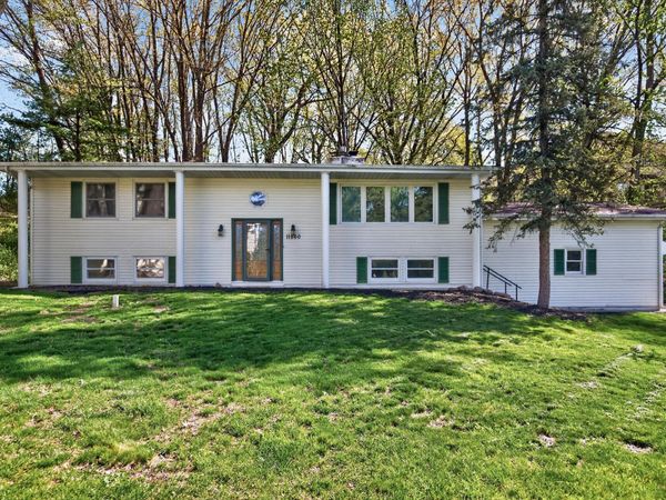 11860 Sunnybrook Road, Eden Prairie, MN 55347