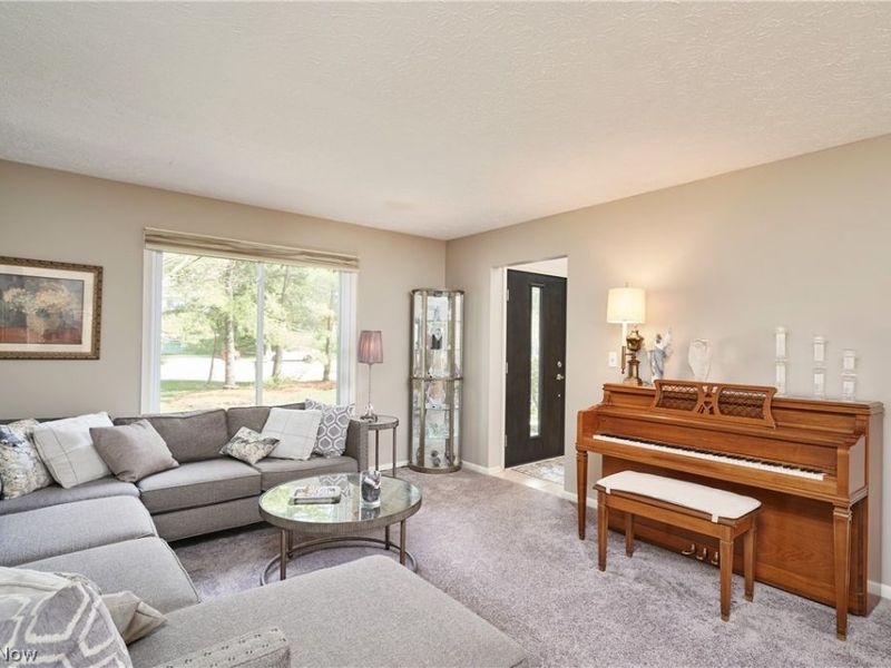 483 Beaverbrook Drive, Bath, OH 44333 Photo 19