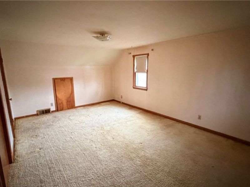 864 Lindsay Avenue, Akron, OH 44306 Photo 5