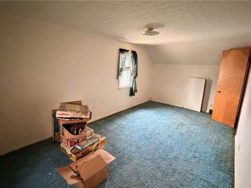 864 Lindsay Avenue, Akron, OH 44306 Photo 6