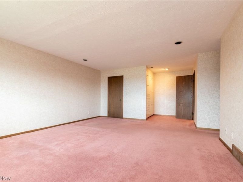 2202 Acacia Park Drive, Unit 2615, Lyndhurst, OH 44124 Photo 20