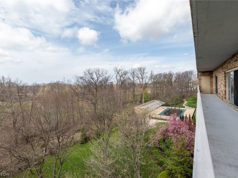 2202 Acacia Park Drive, Unit 2615, Lyndhurst, OH 44124 Photo 30