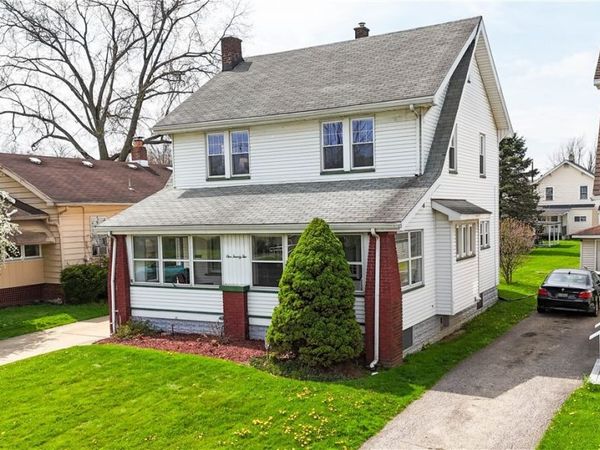 122 N Bon Air Avenue, Youngstown, OH 44509