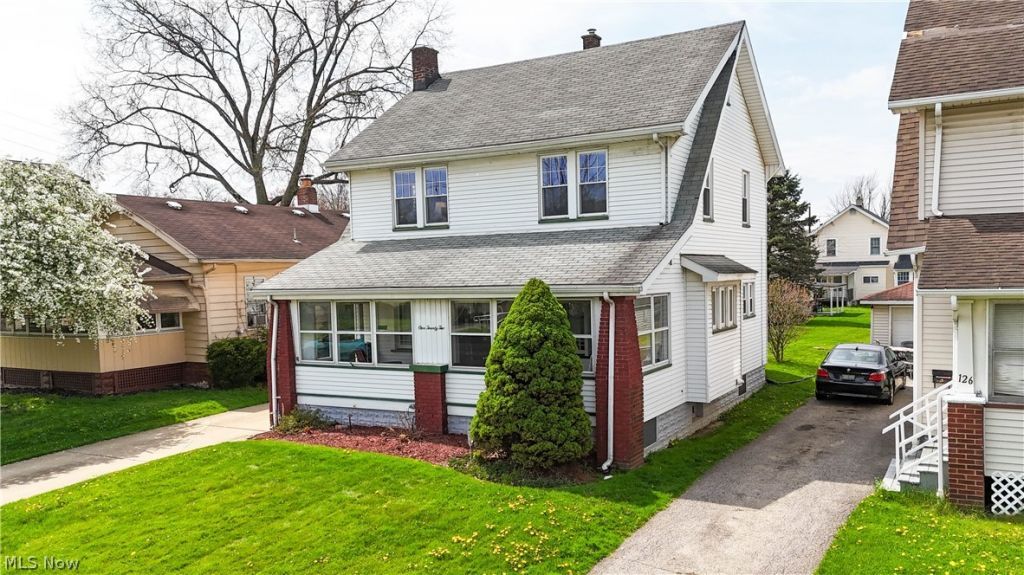 122 N Bon Air Avenue, Youngstown, OH 44509 Main Photo