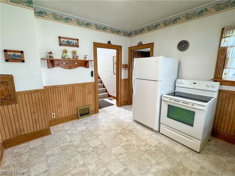 122 N Bon Air Avenue, Youngstown, OH 44509 Photo 14