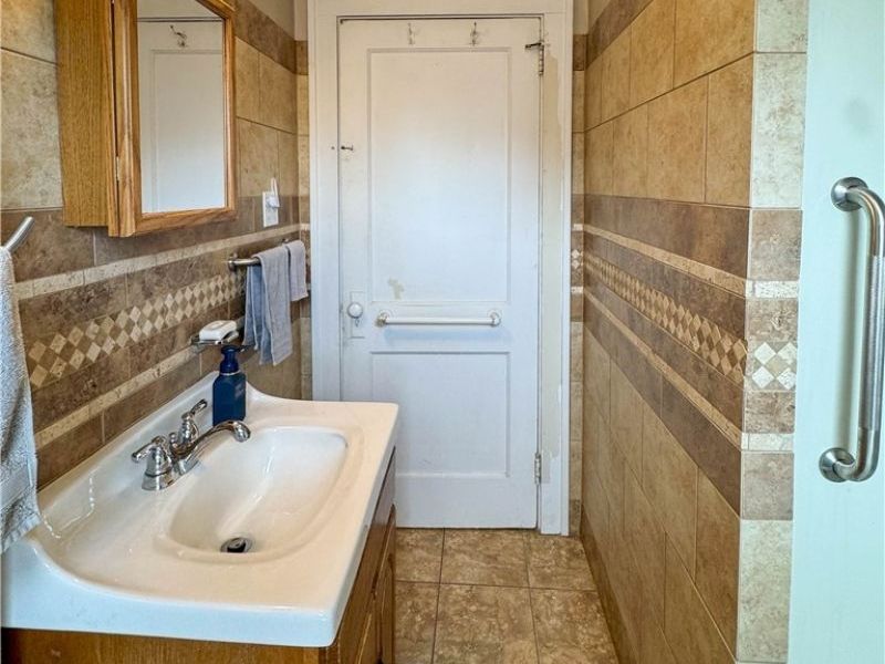 122 N Bon Air Avenue, Youngstown, OH 44509 Photo 26