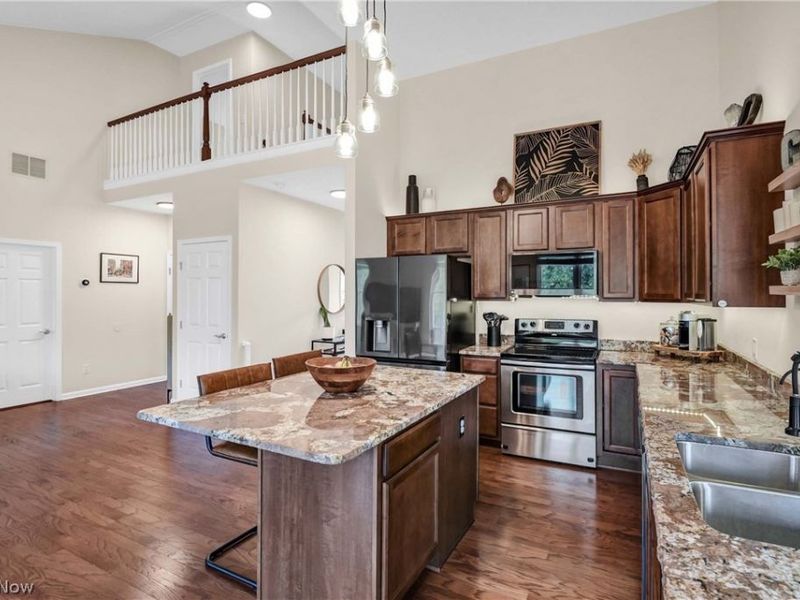 31766 Walker Road, Avon Lake, OH 44012 Photo 13