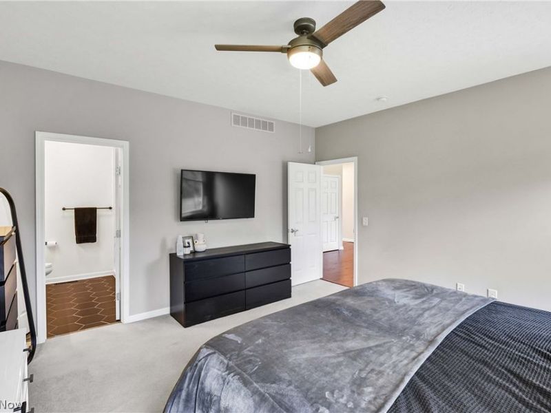 31766 Walker Road, Avon Lake, OH 44012 Photo 24