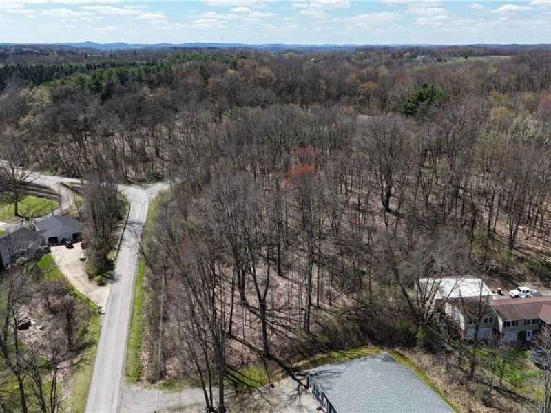 47044 & 47054 Tomahawk Drive, Negley, OH 44441 Photo 6