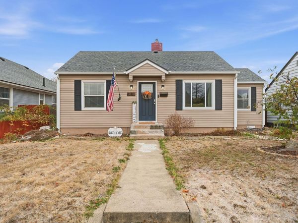 5018 N STEVENS St, Spokane, WA 99205