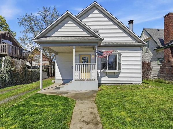 1208 W Knox Ave, Spokane, WA 99205