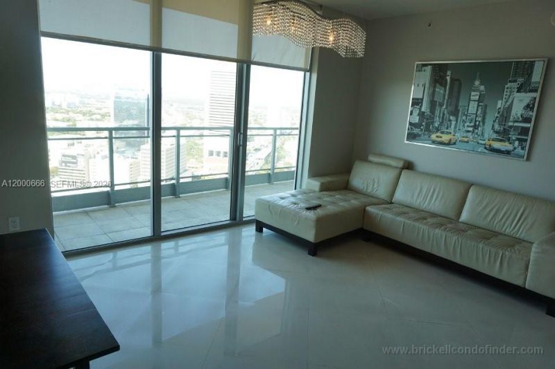 90 SW 3rd St, Unit 3505, Miami, FL 33130 Photo