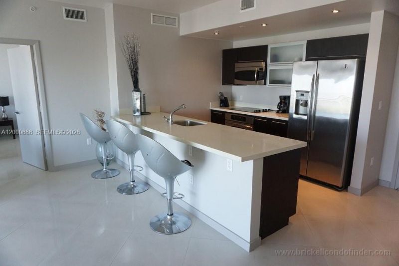 90 SW 3rd St, Unit 3505, Miami, FL 33130 Photo