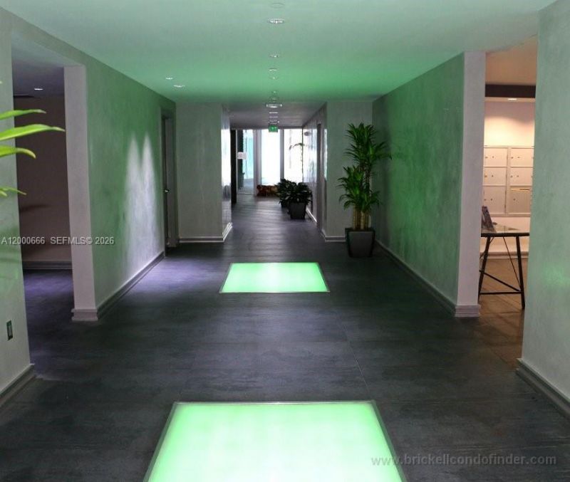 90 SW 3rd St, Unit 3505, Miami, FL 33130 Photo