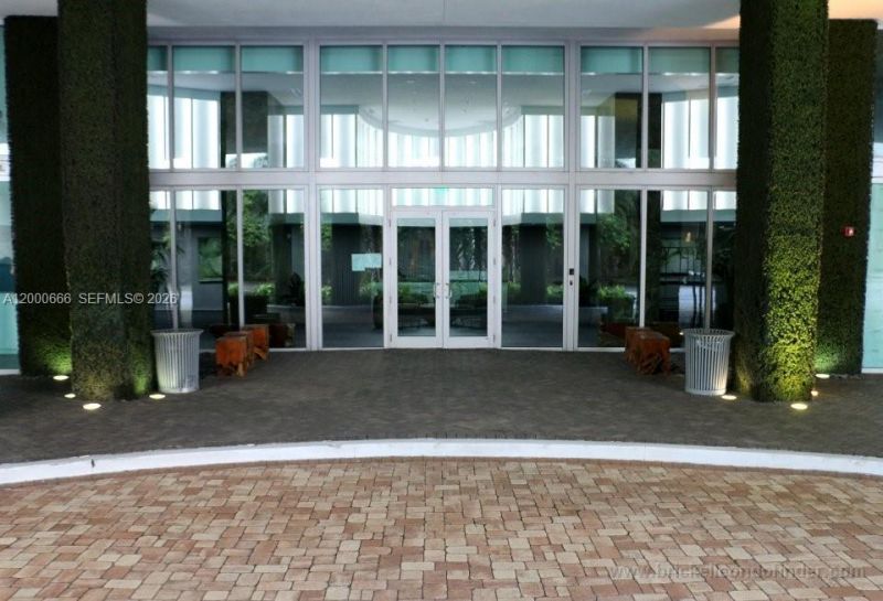 90 SW 3rd St, Unit 3505, Miami, FL 33130 Photo