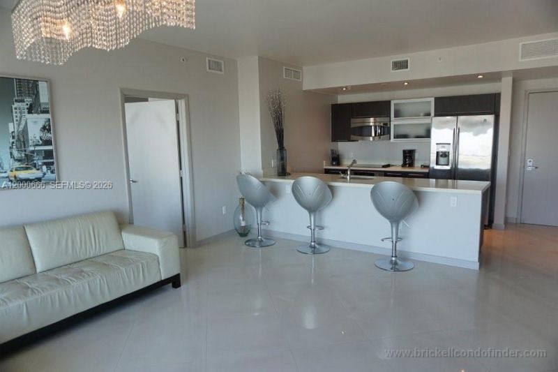 90 SW 3rd St, Unit 3505, Miami, FL 33130 Photo