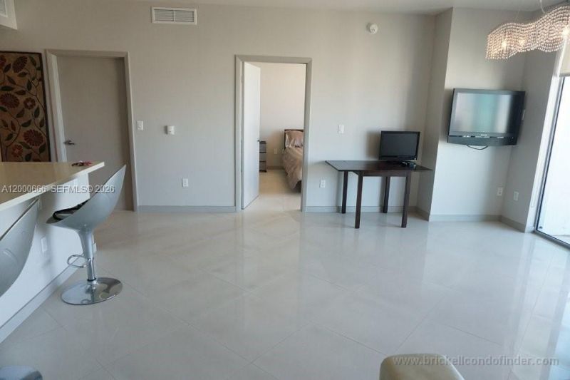 90 SW 3rd St, Unit 3505, Miami, FL 33130 Photo