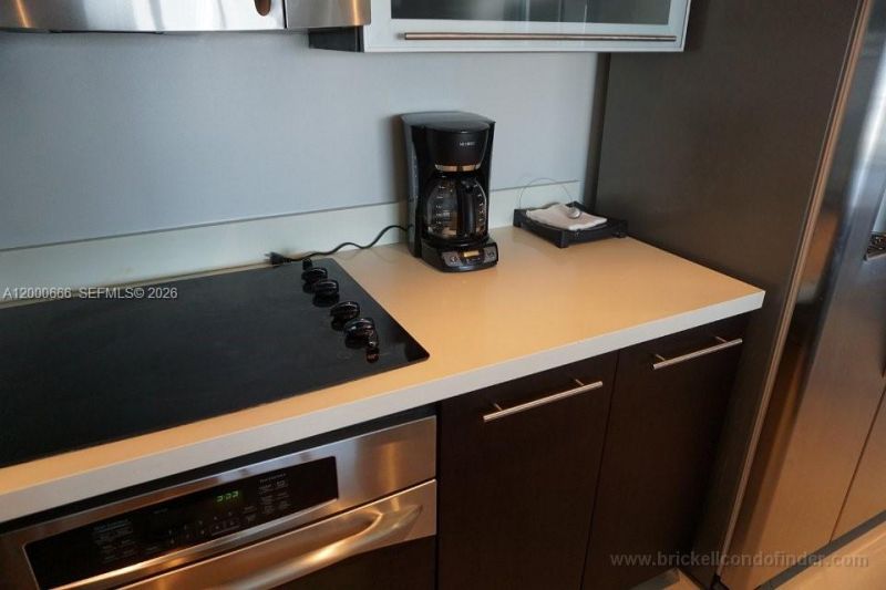 90 SW 3rd St, Unit 3505, Miami, FL 33130 Photo