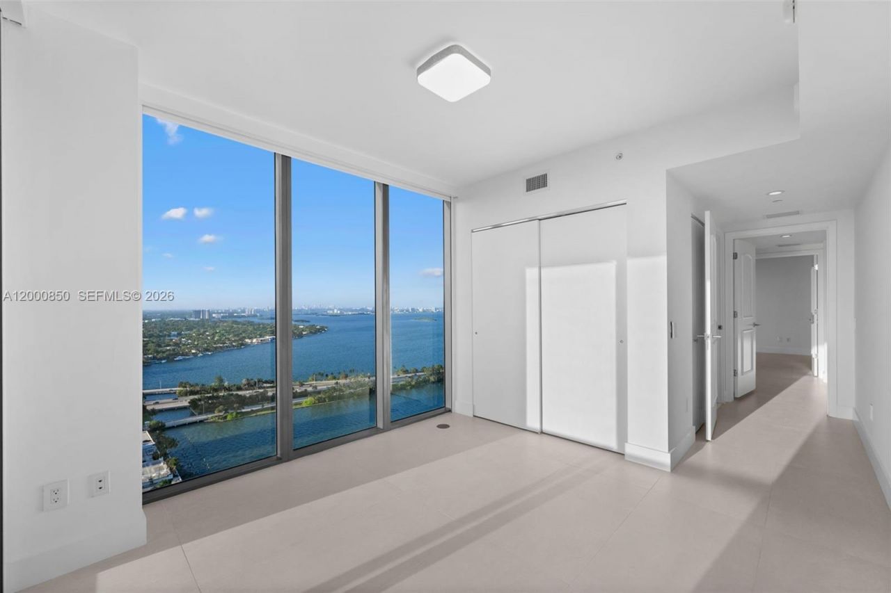 3131 NE 7th Ave, Unit 3306, Miami, FL 33137 Photo