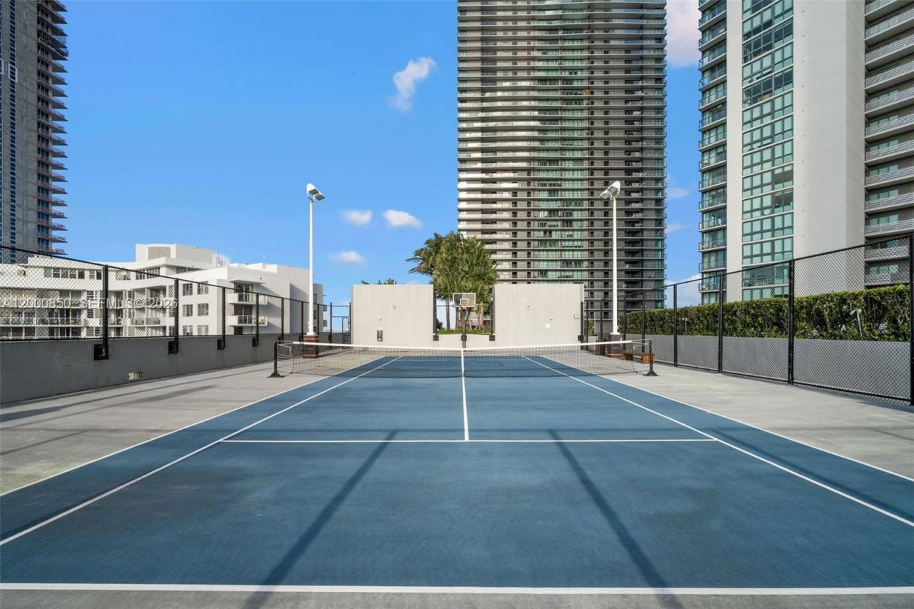 3131 NE 7th Ave, Unit 3306, Miami, FL 33137 Photo