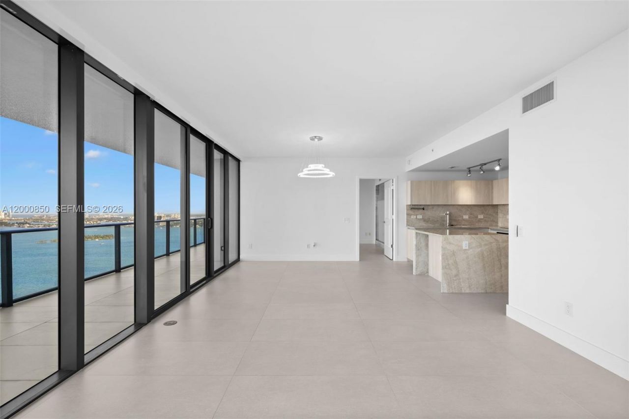 3131 NE 7th Ave, Unit 3306, Miami, FL 33137 Photo