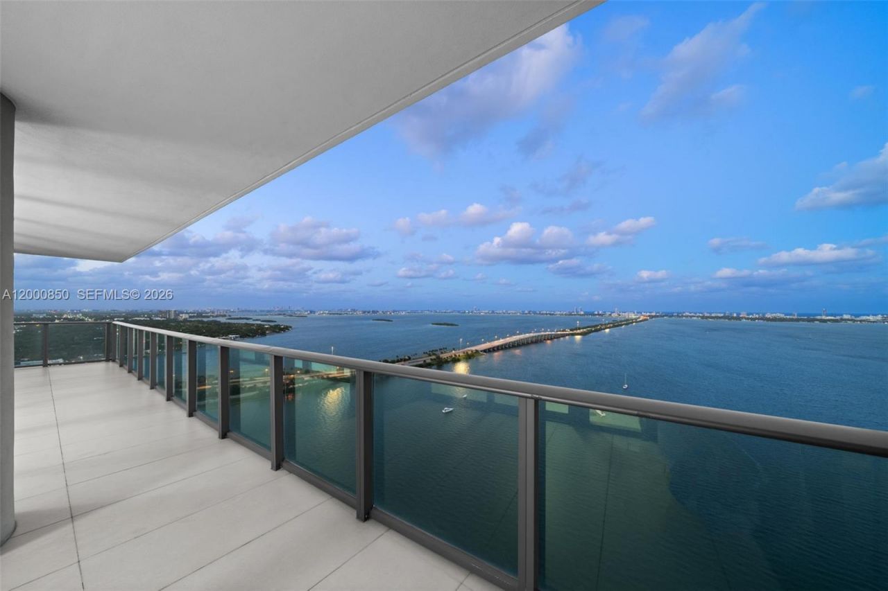 3131 NE 7th Ave, Unit 3306, Miami, FL 33137 Photo