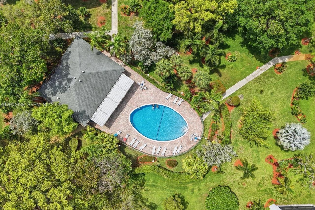 1410 Sheridan St, Unit 8I, Hollywood, FL 33020 Photo