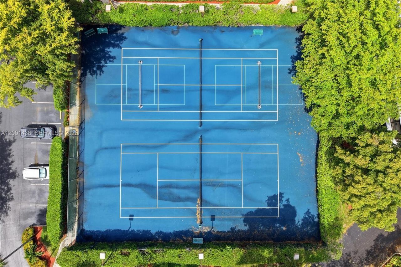 1410 Sheridan St, Unit 8I, Hollywood, FL 33020 Photo