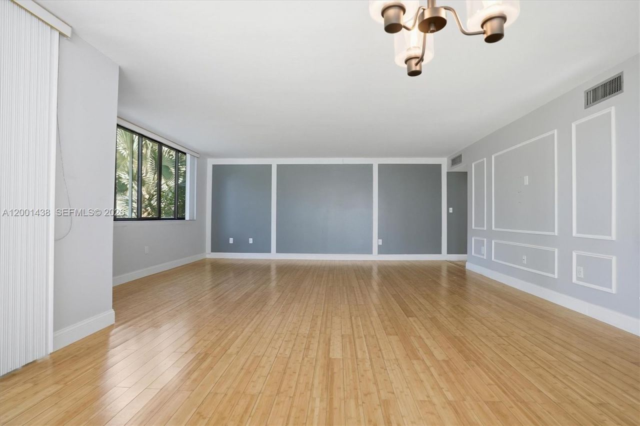 1410 Sheridan St, Unit 8I, Hollywood, FL 33020 Photo