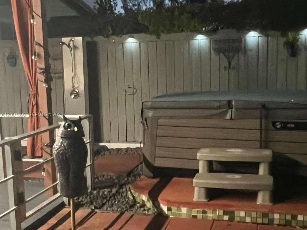 6900 SW 22nd St, Miami, FL 33155 Photo