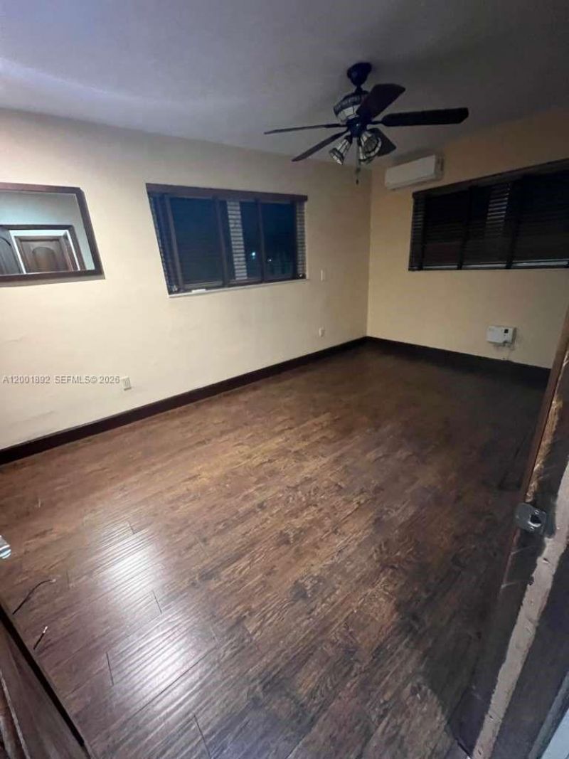 6900 SW 22nd St, Miami, FL 33155 Photo