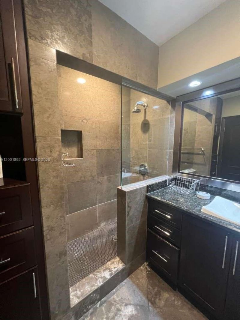 6900 SW 22nd St, Miami, FL 33155 Photo