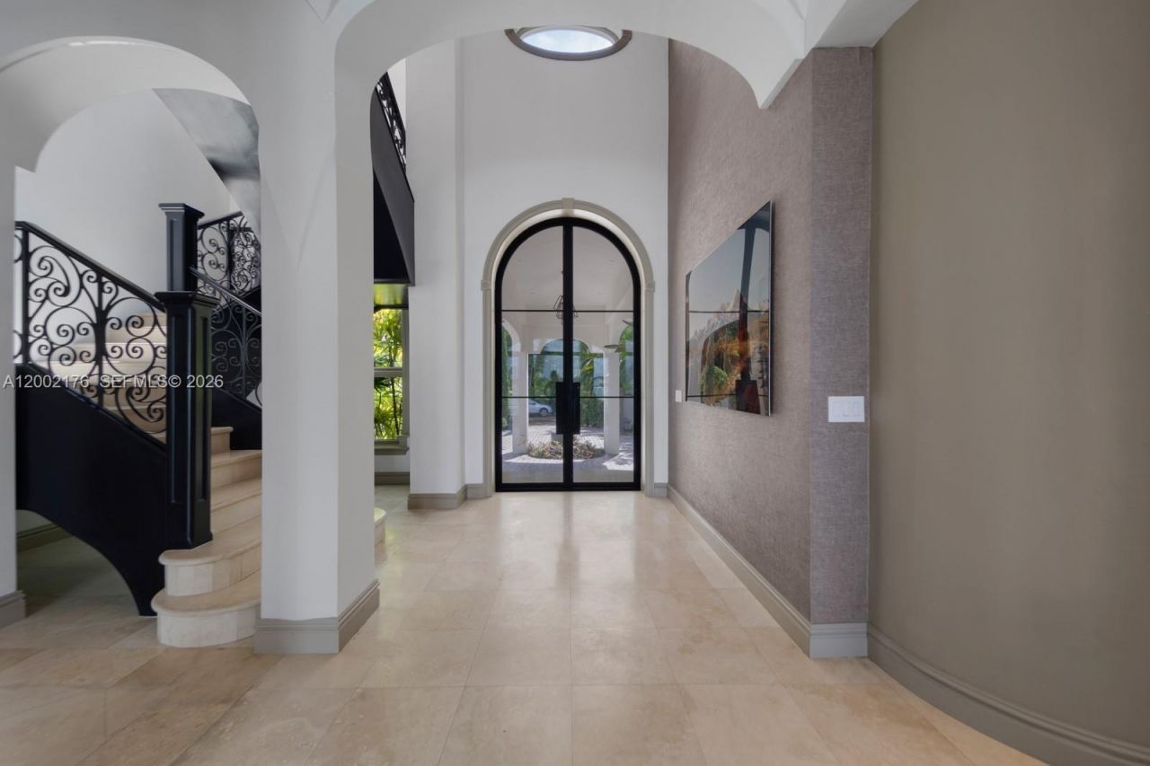 432 S Hibiscus Dr, Miami Beach, FL 33139 Photo