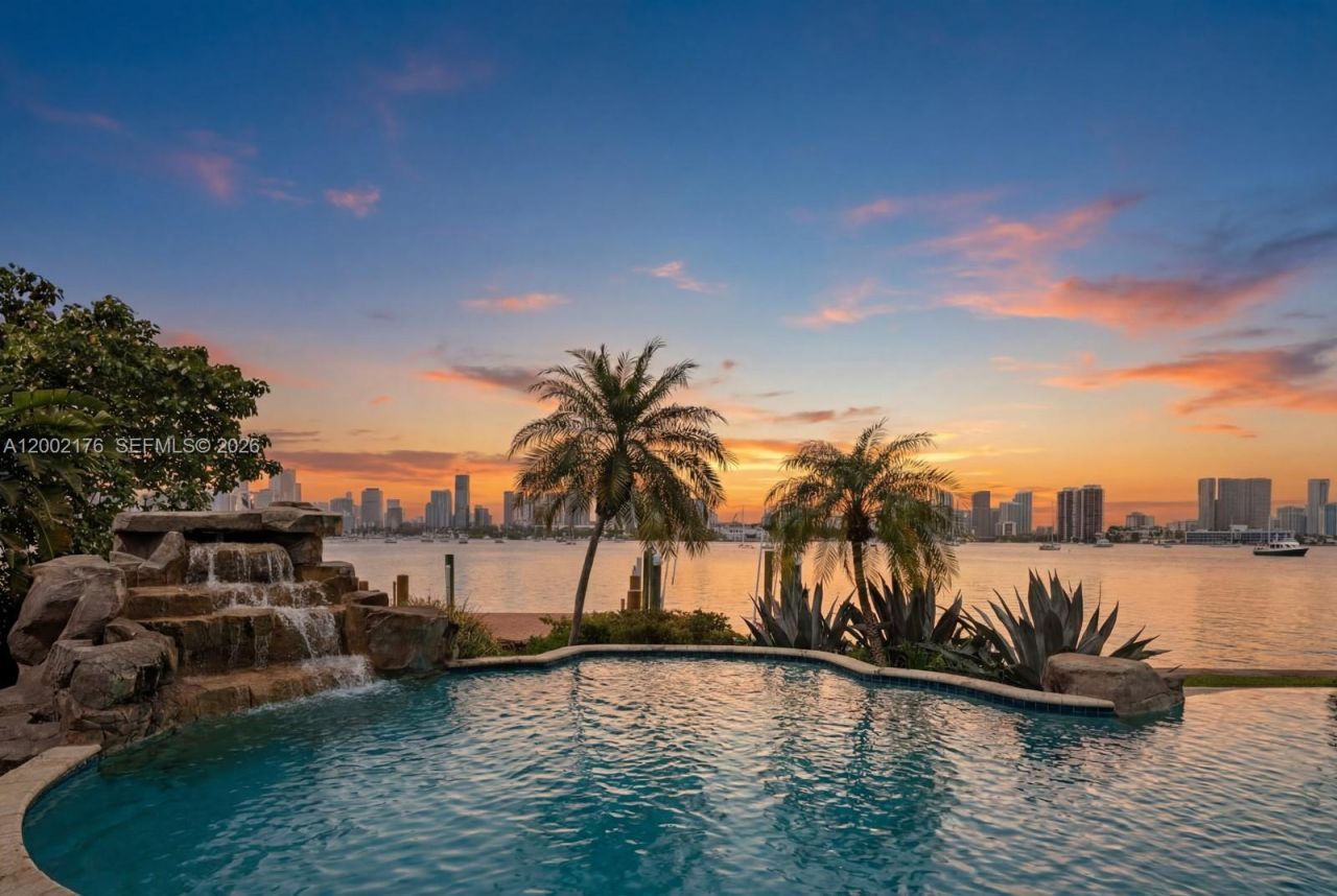 432 S Hibiscus Dr, Miami Beach, FL 33139 Photo