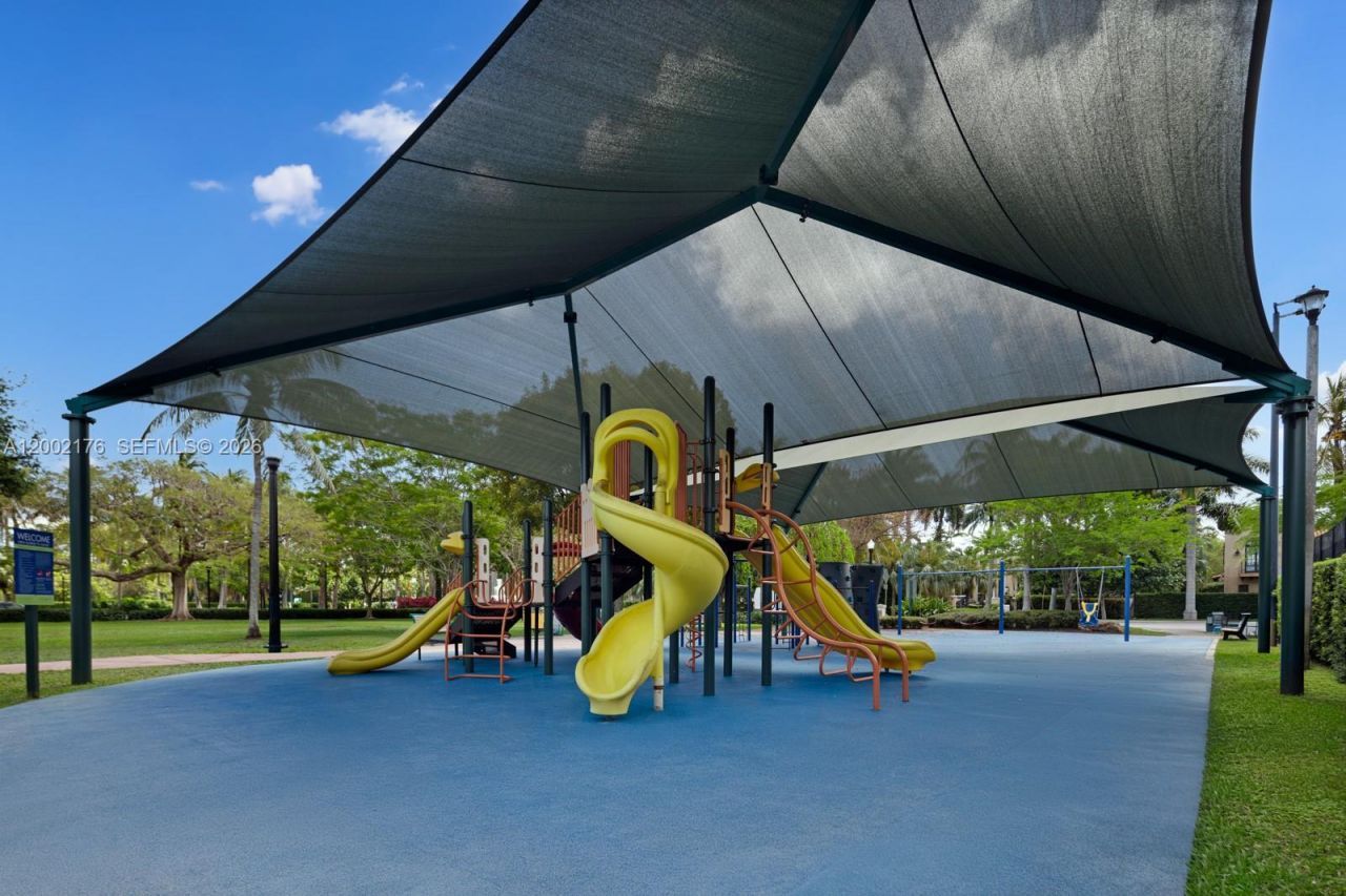 432 S Hibiscus Dr, Miami Beach, FL 33139 Photo