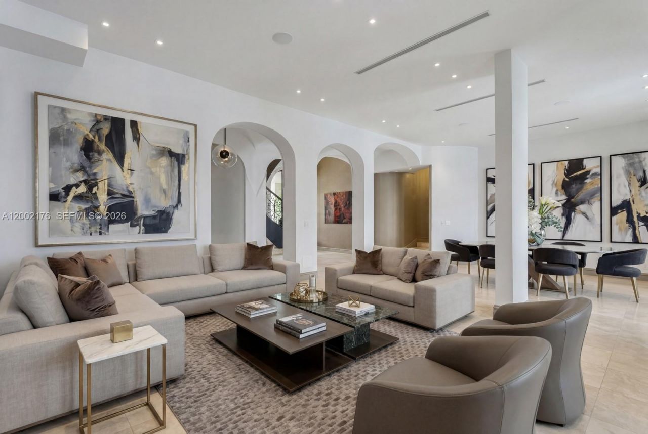 432 S Hibiscus Dr, Miami Beach, FL 33139 Photo