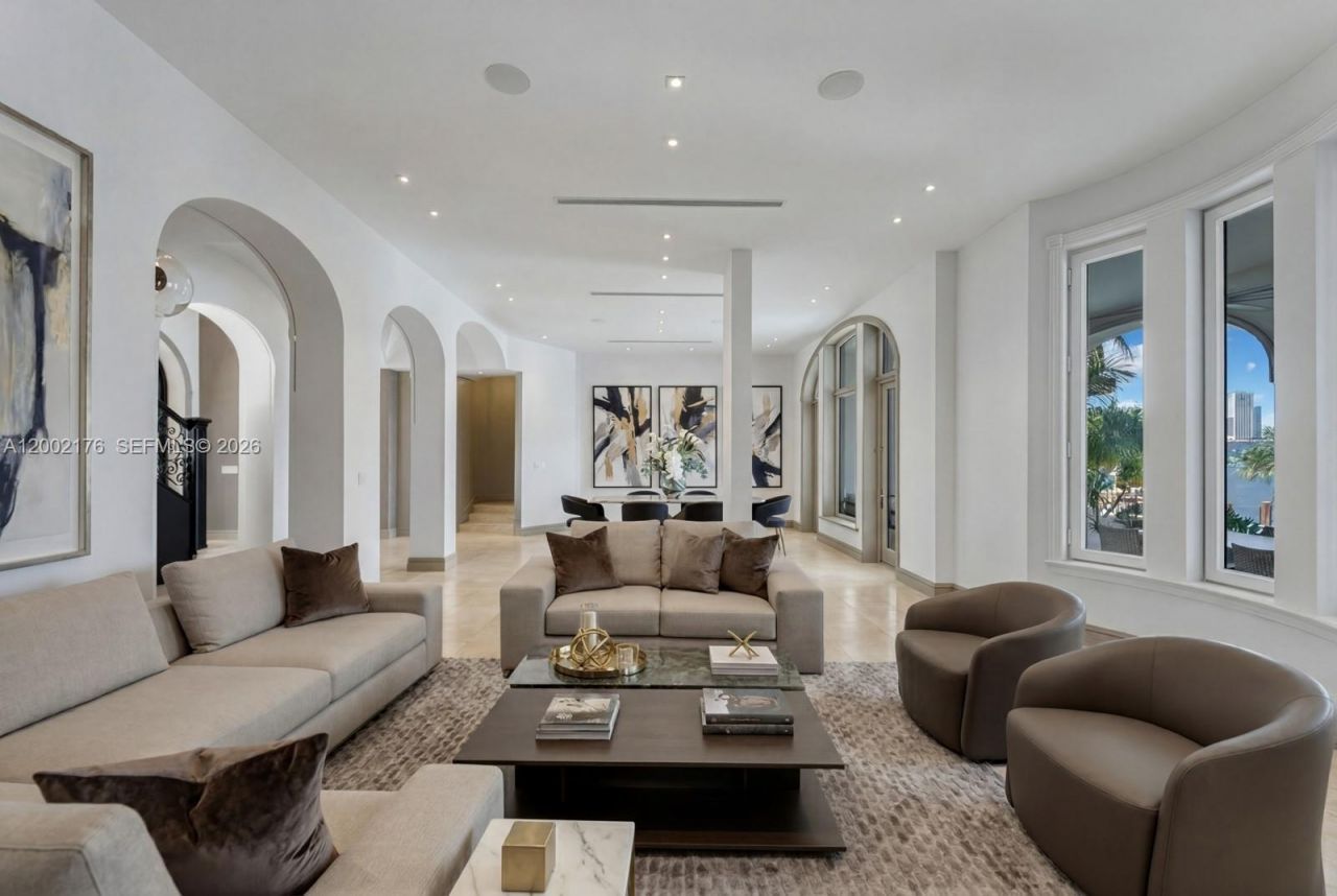 432 S Hibiscus Dr, Miami Beach, FL 33139 Photo