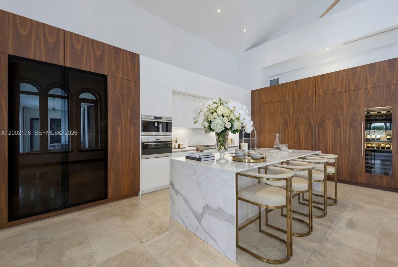 432 S Hibiscus Dr, Miami Beach, FL 33139 Photo