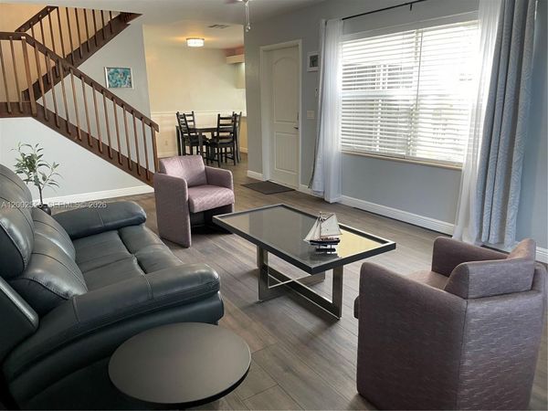 5801 Wheatley Ct, Boynton Beach, FL 33436
