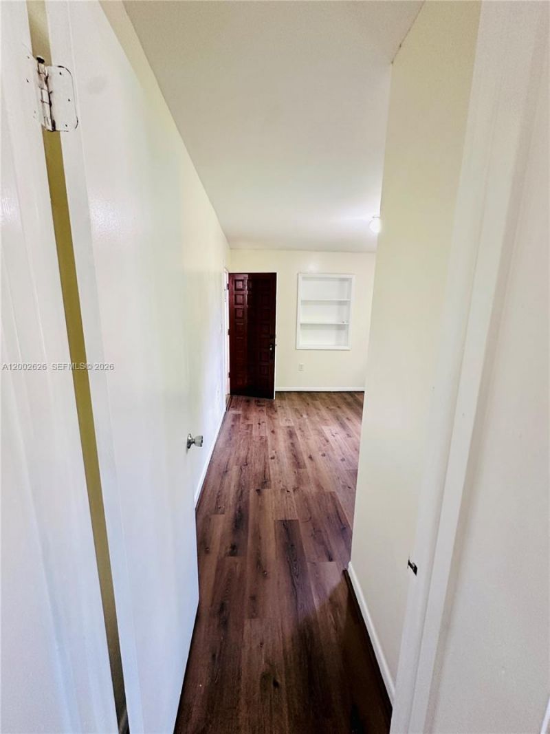 6241 SW 2nd St, Unit 6241, Miami, FL 33144 Photo