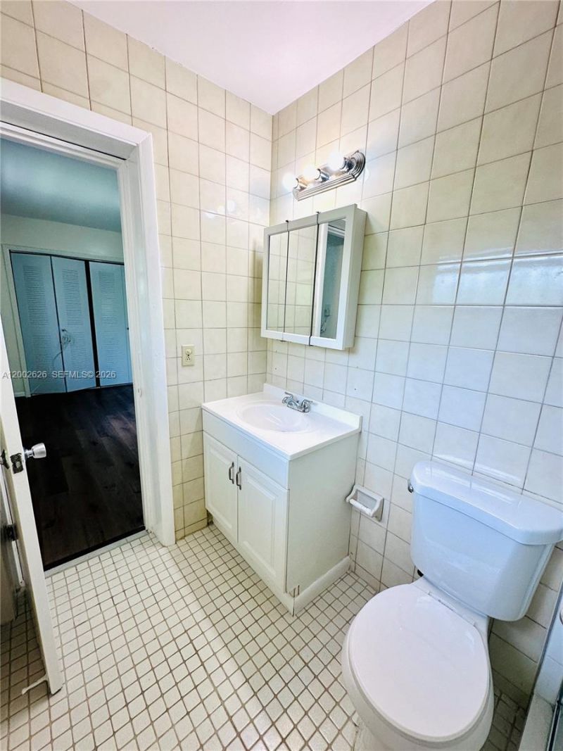 6241 SW 2nd St, Unit 6241, Miami, FL 33144 Photo