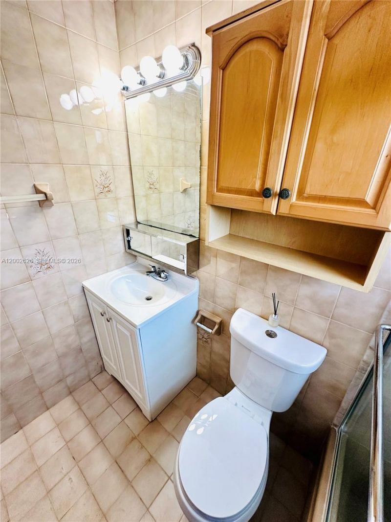 6241 SW 2nd St, Unit 6241, Miami, FL 33144 Photo