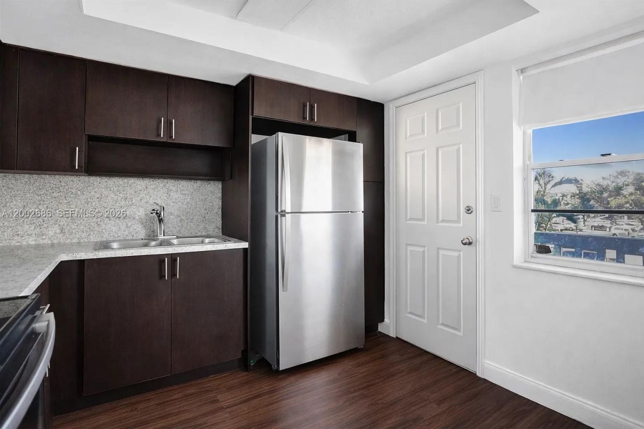 1501 NE Miami Gardens Dr, Unit 252, Miami, FL 33179 Photo