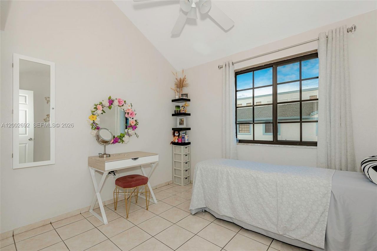12025 SW 18th St, Unit 11-47, Miami, FL 33175 Photo