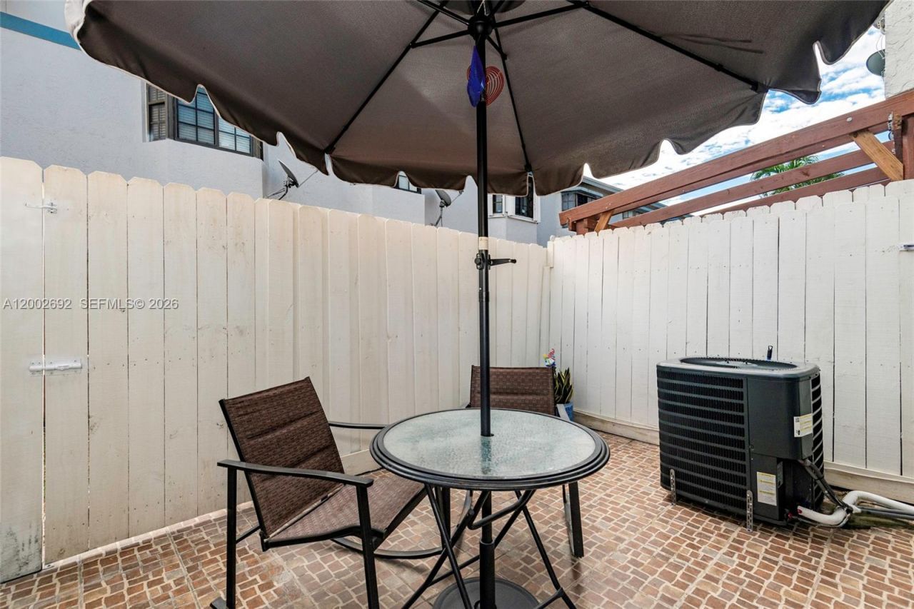 12025 SW 18th St, Unit 11-47, Miami, FL 33175 Photo