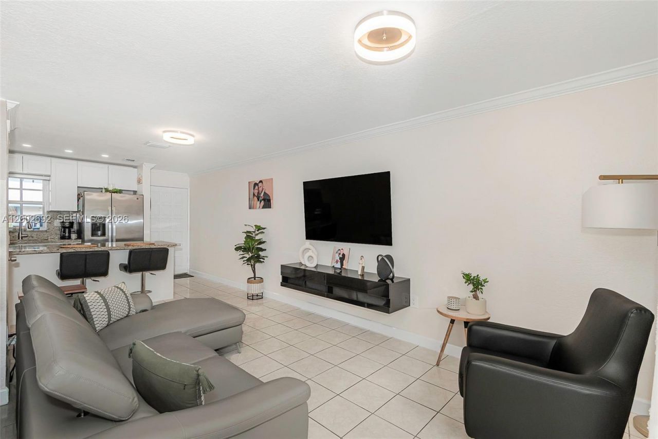 12025 SW 18th St, Unit 11-47, Miami, FL 33175 Photo