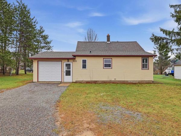 331 SECOND STREET, Rosholt, WI 54473