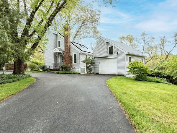 100 Bridge St, Medfield, MA 02052